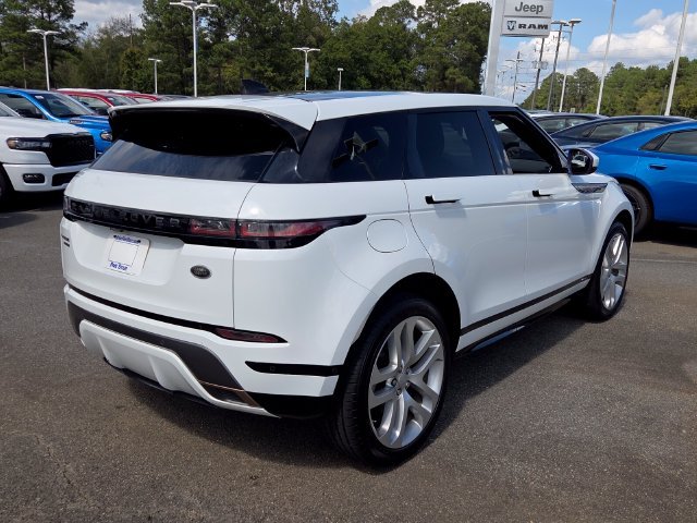 Used 2020  Land Rover R-Dynamic SE image 14