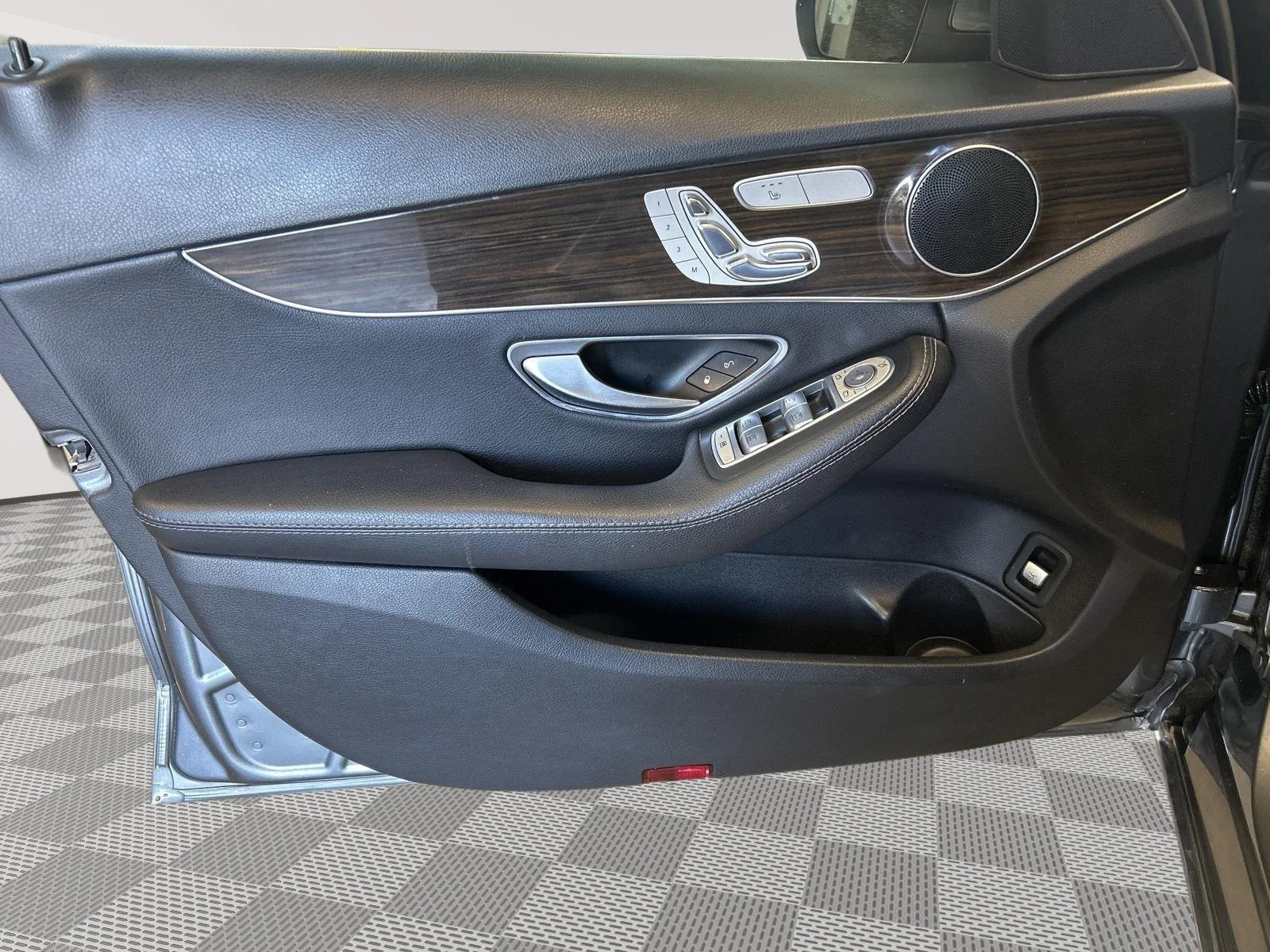 Used 2017 Selenite Grey Metallic Mercedes-Benz C 300 image 12