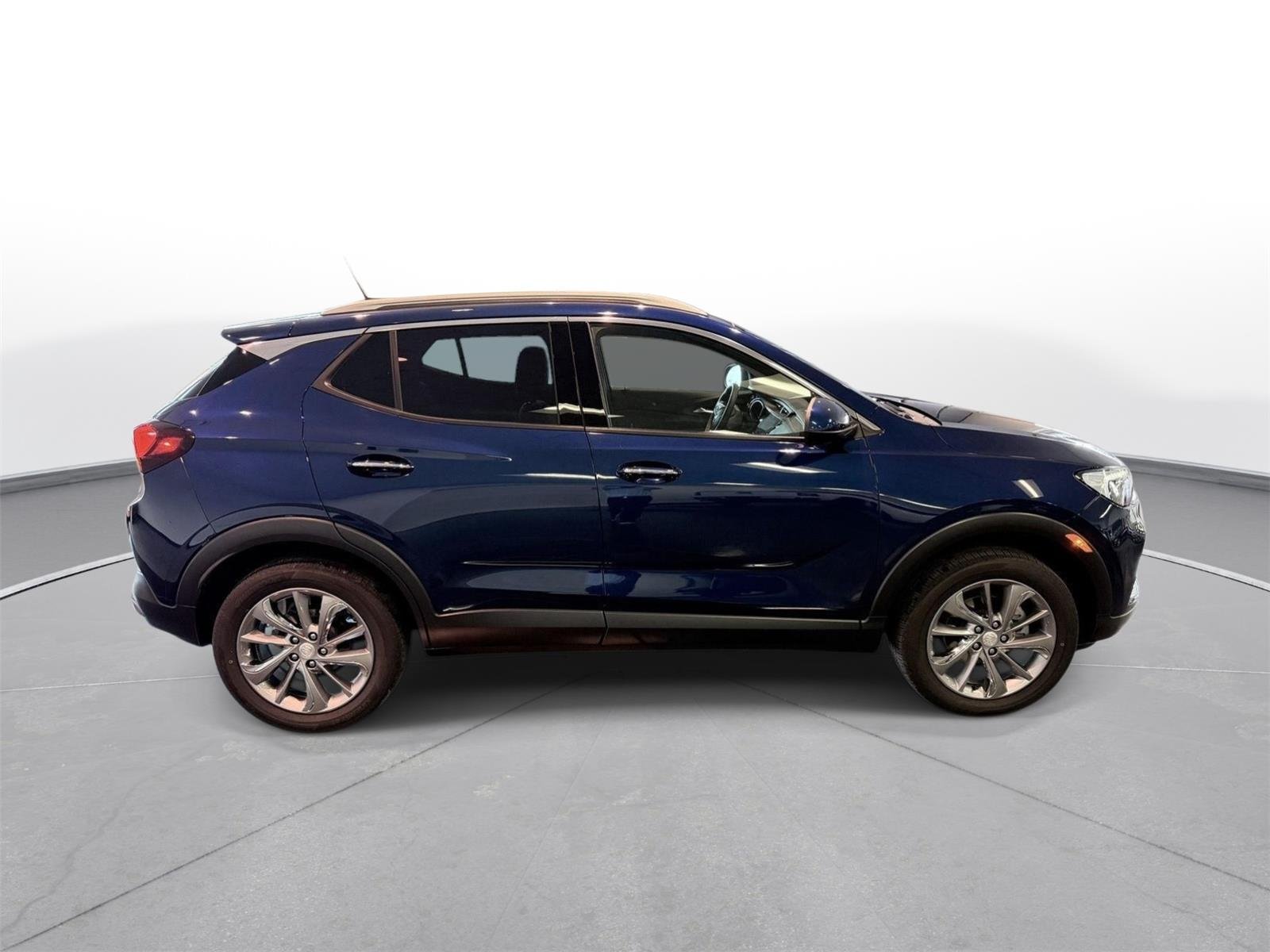 Used 2023 Sapphire Metallic Buick Essence image 16