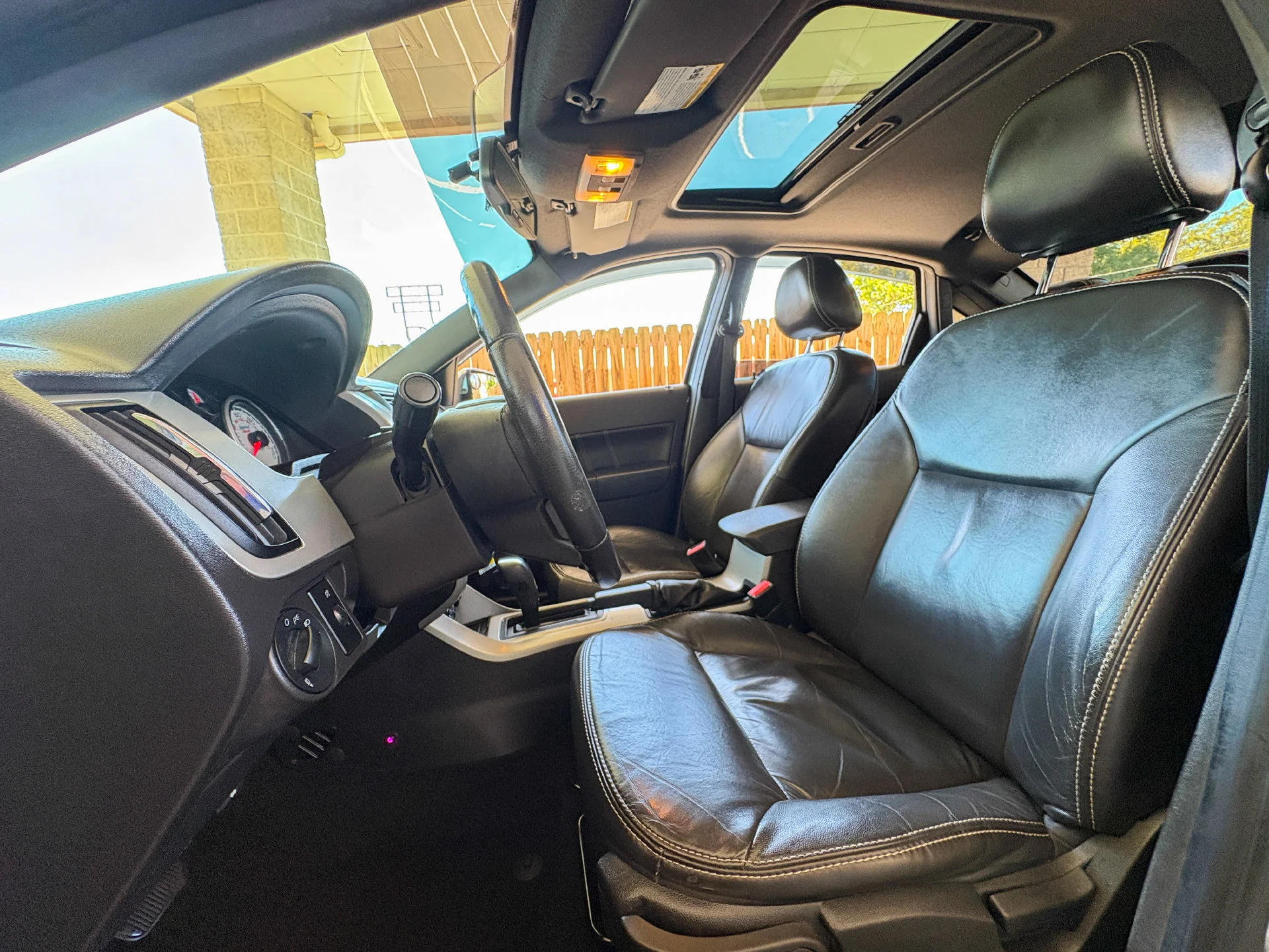 Used 2010 Gray Ford SEL image 15