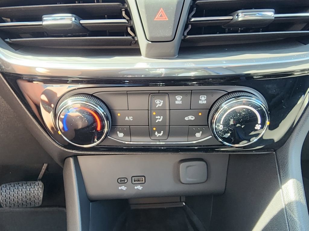 2026 Buick Encore GX Sport Touring - Photo 27