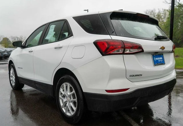Used 2024 White Chevrolet LS image 8