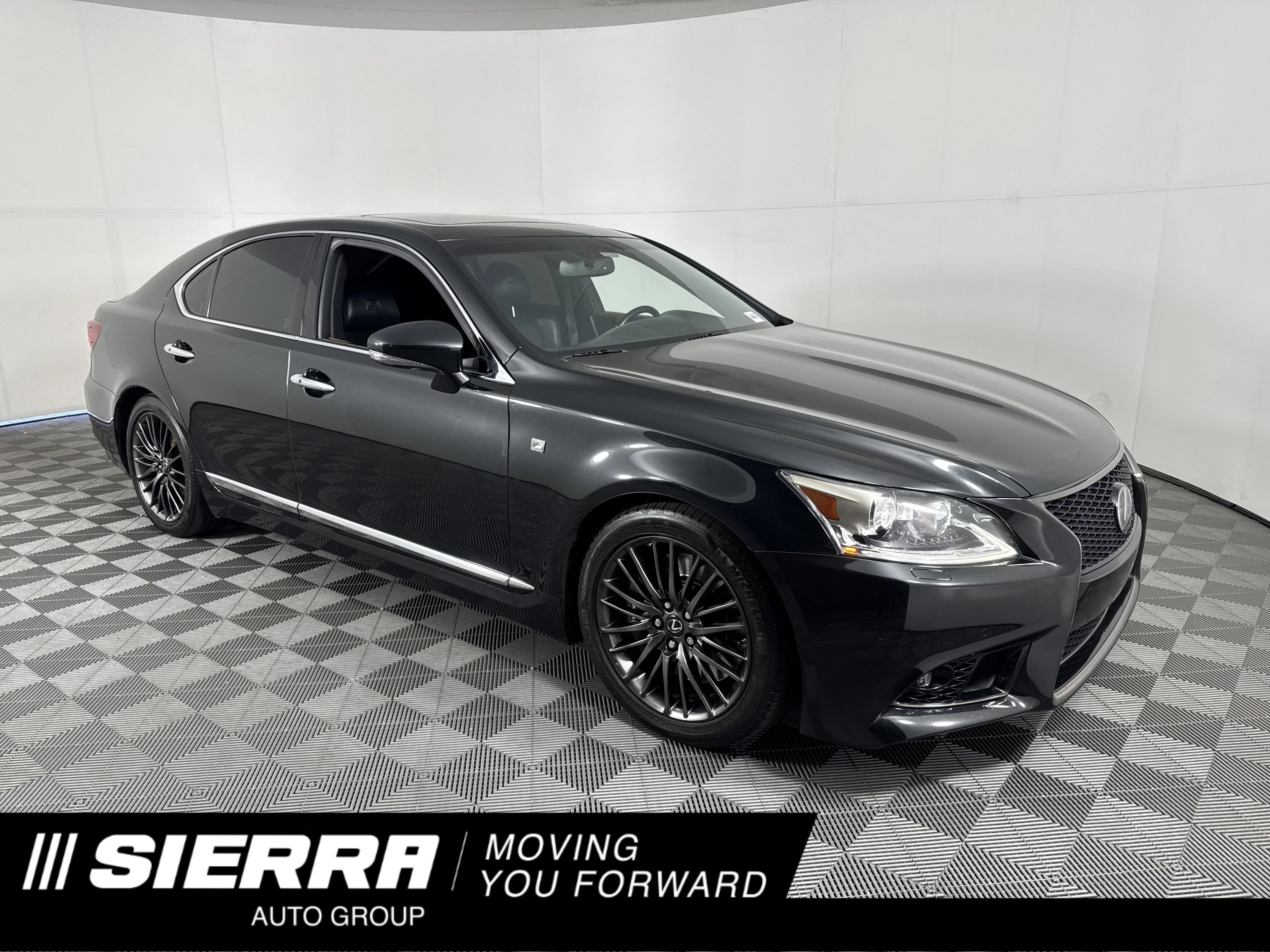 2017 Lexus LS 500 460's photo