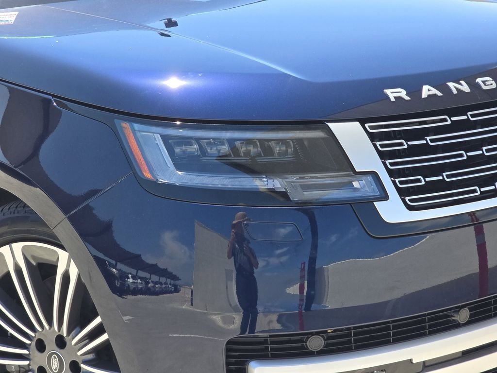 Certified Used 2023 Portofino Blue Metallic Land Rover Autobiography image 33