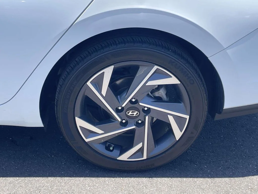 Certified Used 2025 White Hyundai SEL Sport image 27