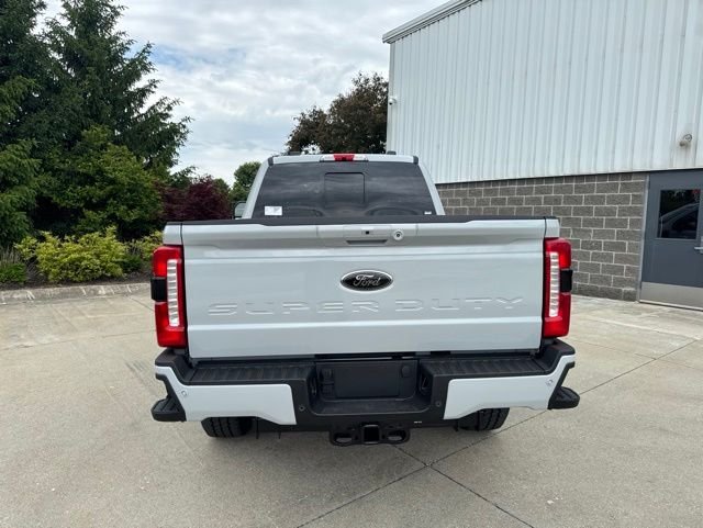 New 2026 Avalanche Ford Lariat image 5