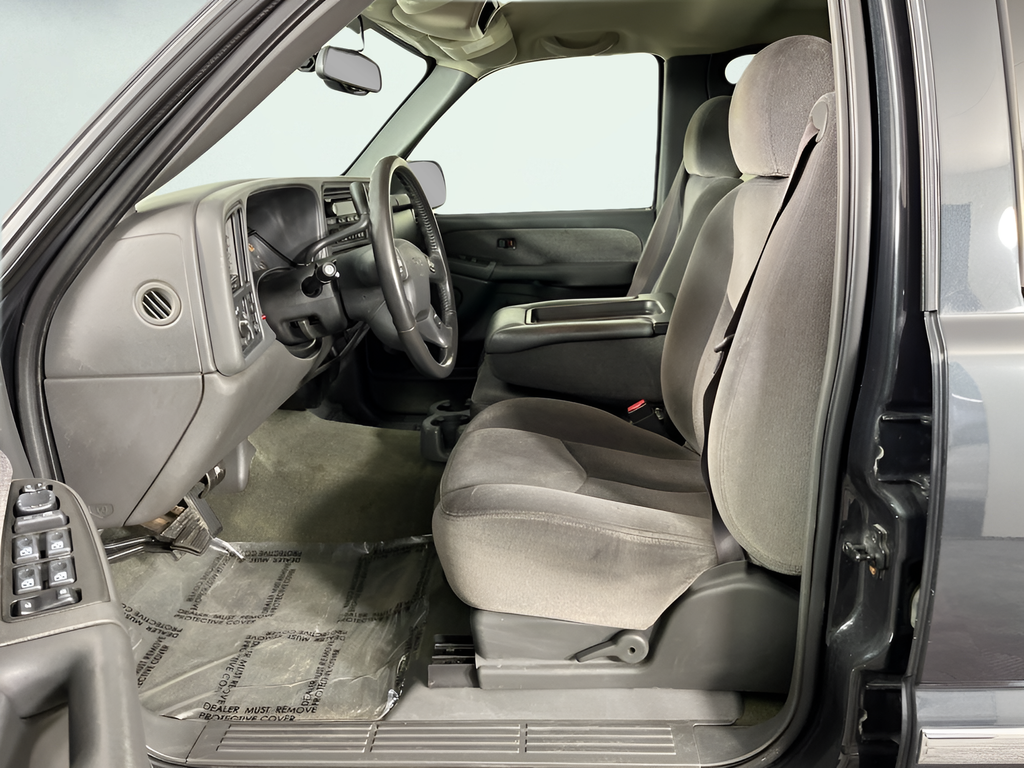 Used 2003 Carbon Metallic GMC SLE image 10