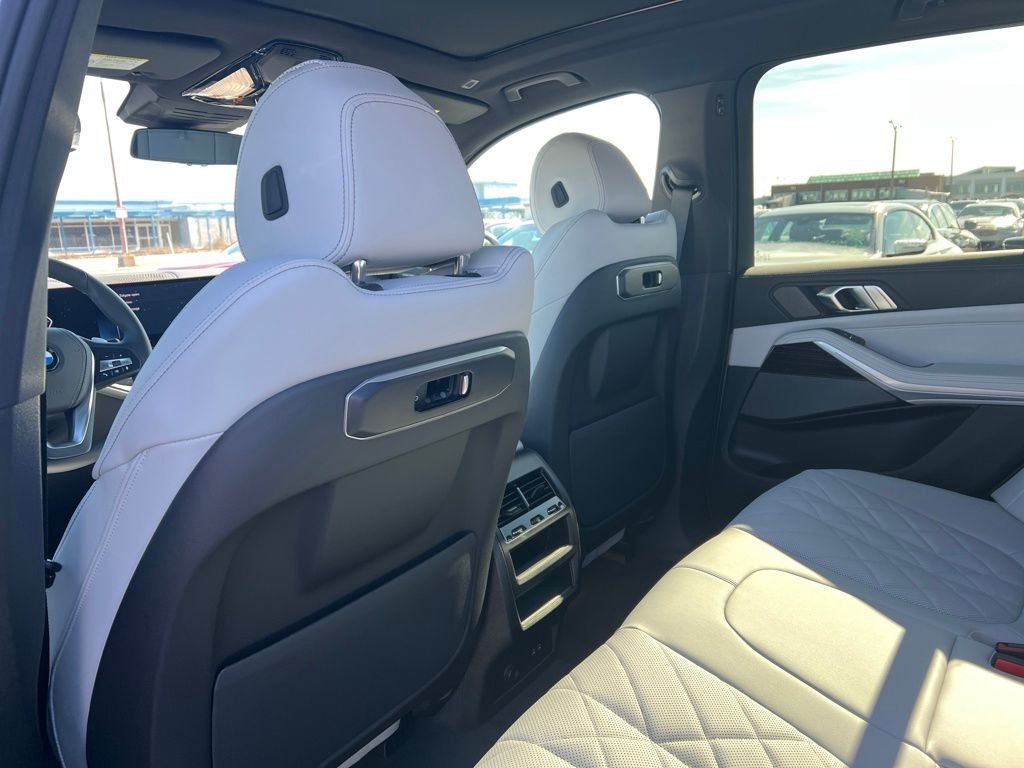 2026 BMW X5 40i - Photo 27