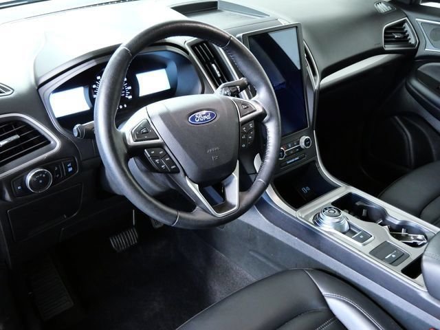 Certified Used 2024 Gray Ford SEL image 3