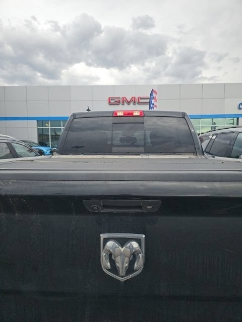 Used 2018 Black Ram Laramie Crew Cab 4x4 5