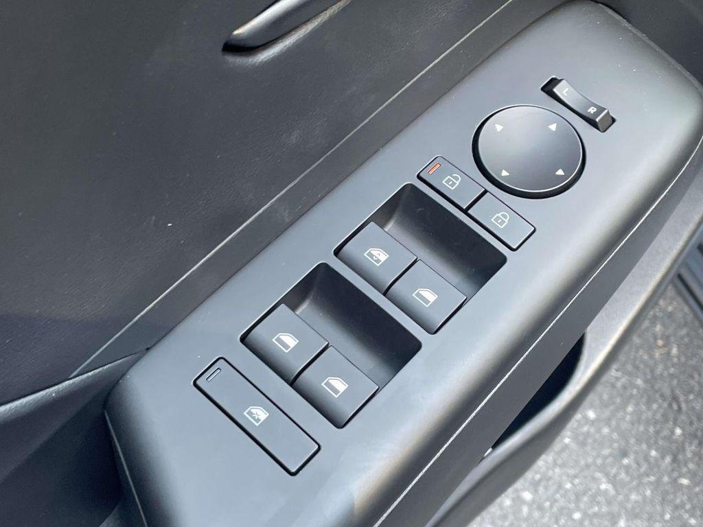 New 2026 Gray Hyundai SE FWD image 14