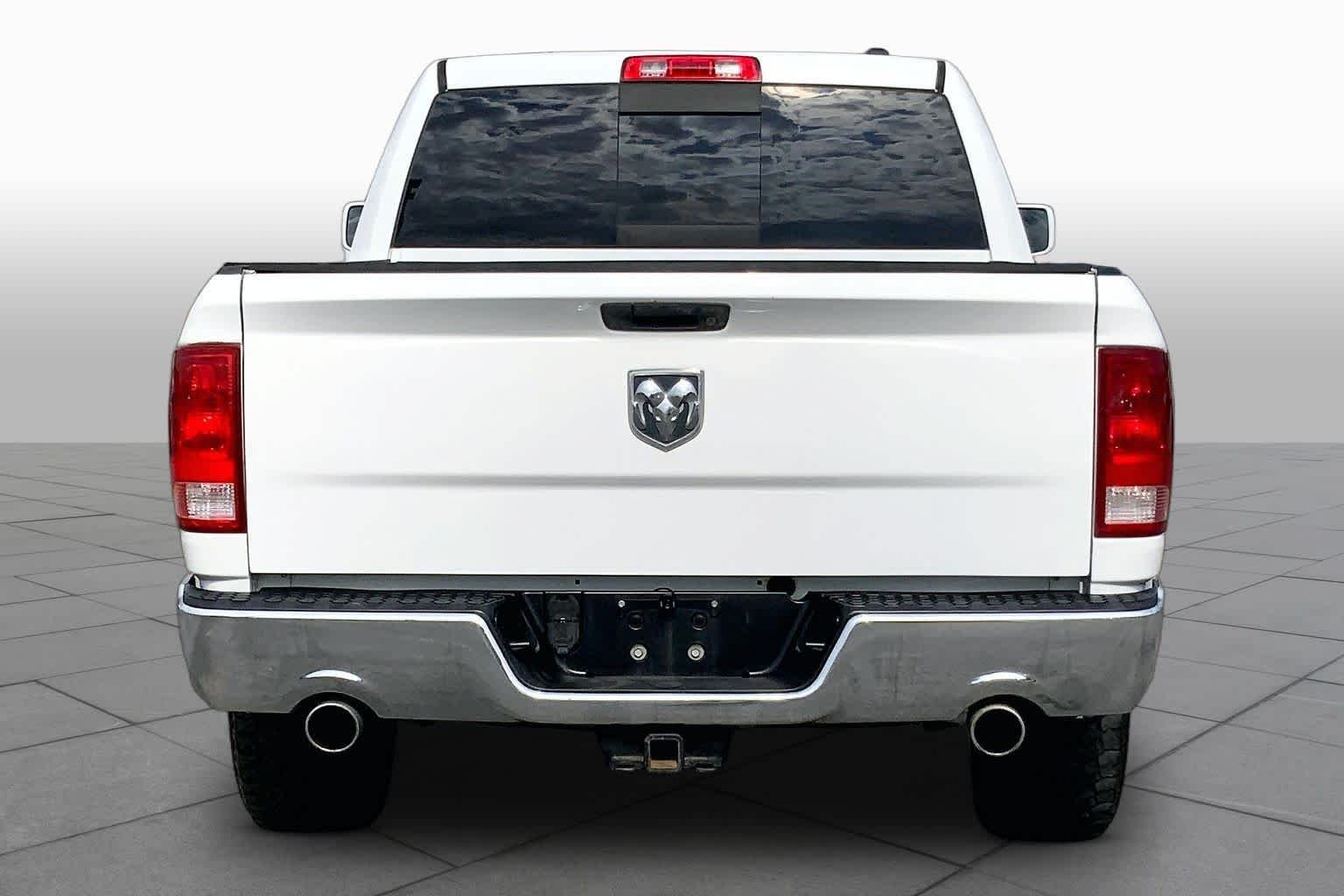 Used 2012 Bright White Ram Lone Star image 4