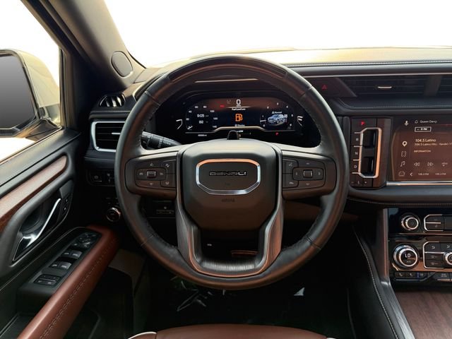 Used 2023 White GMC Denali Ultimate image 13