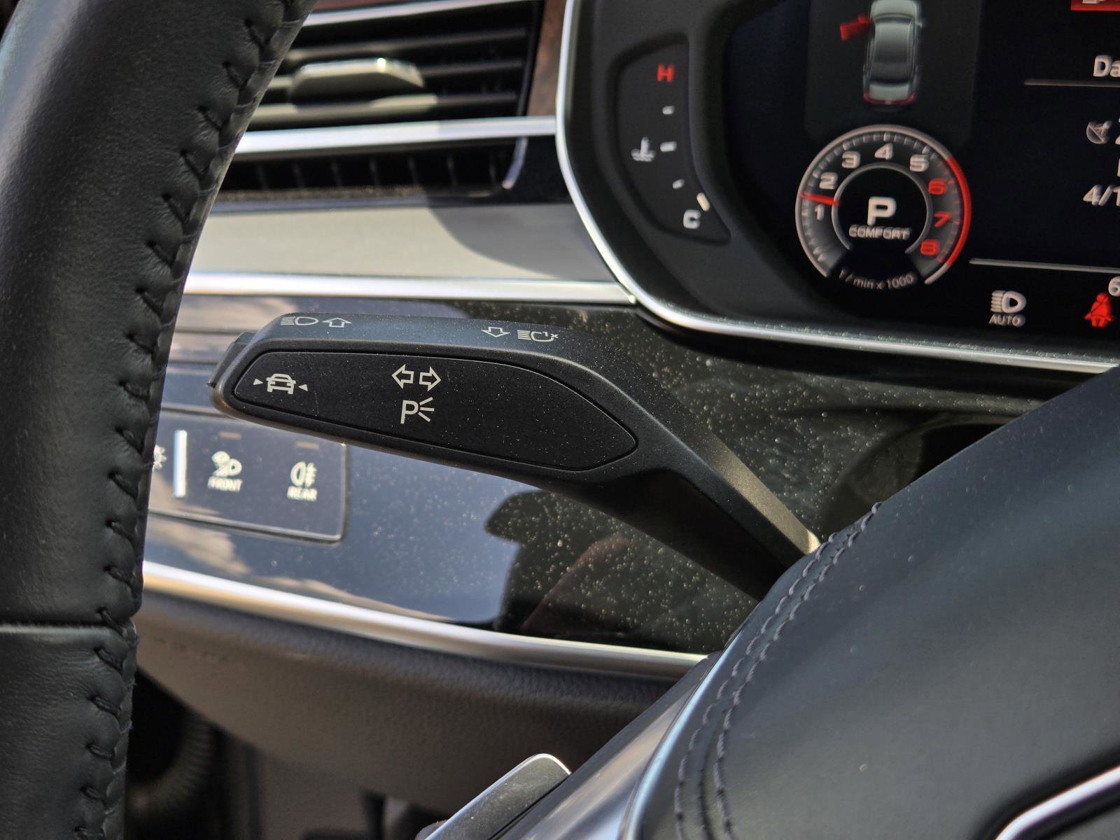 Used 2020 Black Metallic Audi 4.0 image 33
