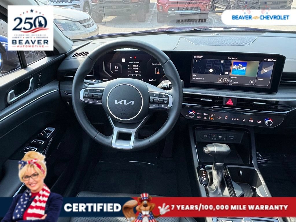 Used 2025 Blue Kia EX image 16