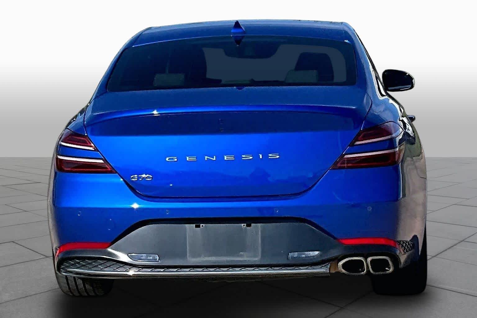 Used 2022 Mallorca Blue Genesis 2.0T image 4