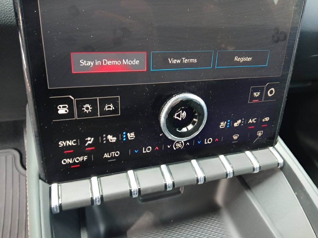 2027 GMC Terrain AT4 - Photo 17