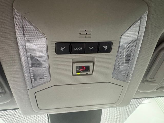 Used 2025 Silver Toyota XLE image 33