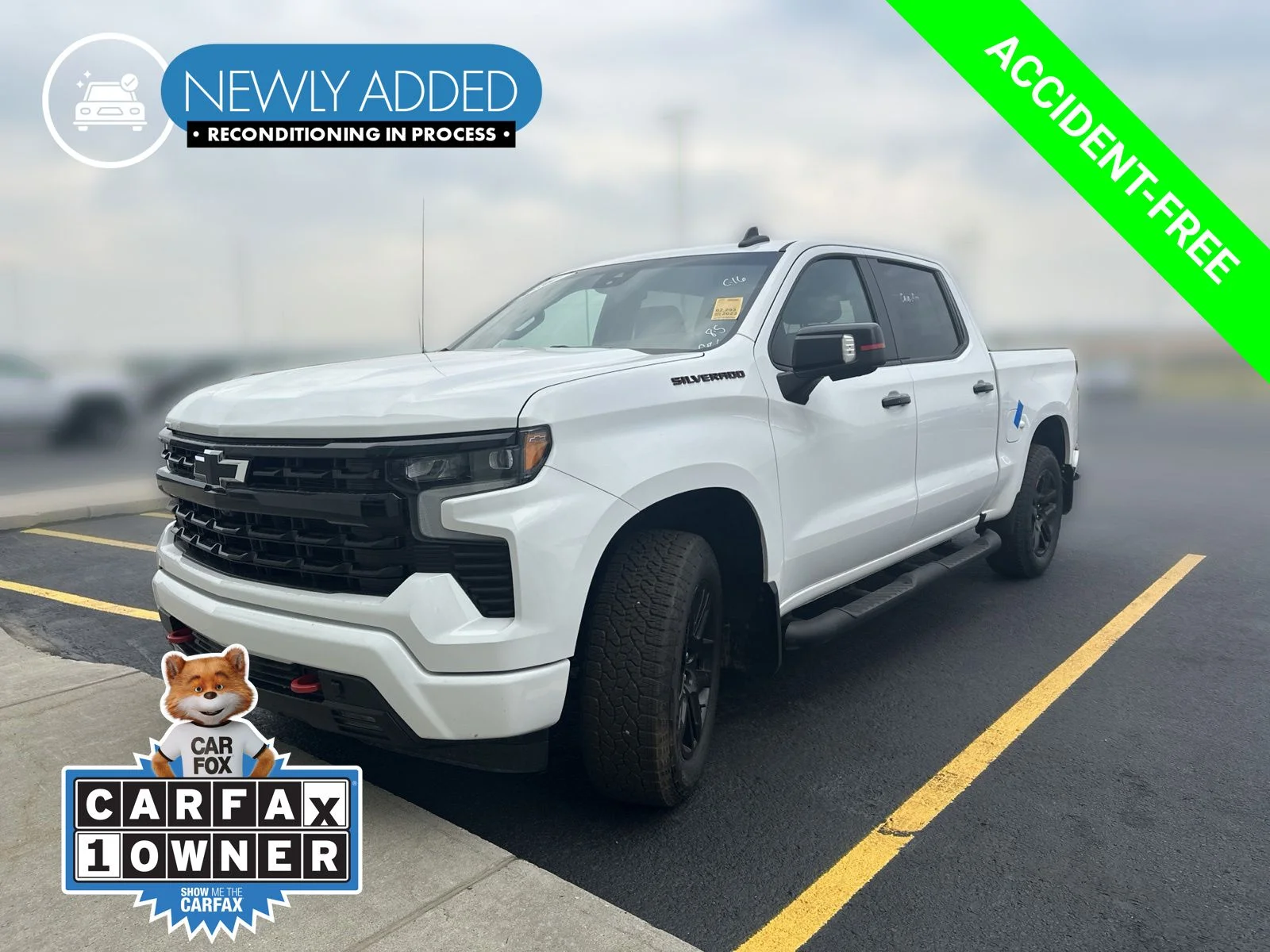 Used 2023 White Chevrolet RST image 1