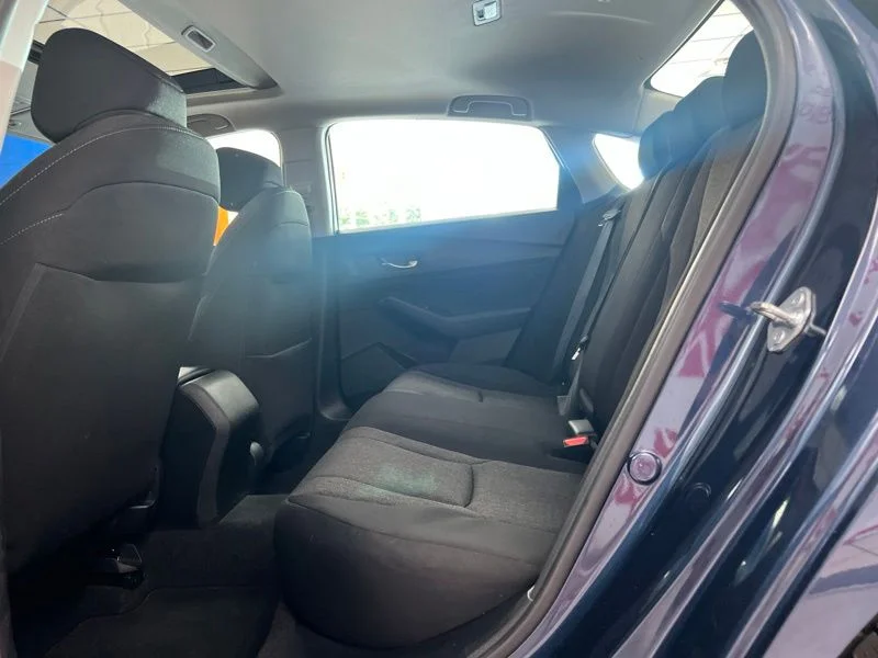 Used 2023  Honda EX image 16