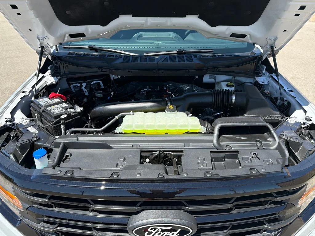 New 2026 Gray Ford Lariat image 21