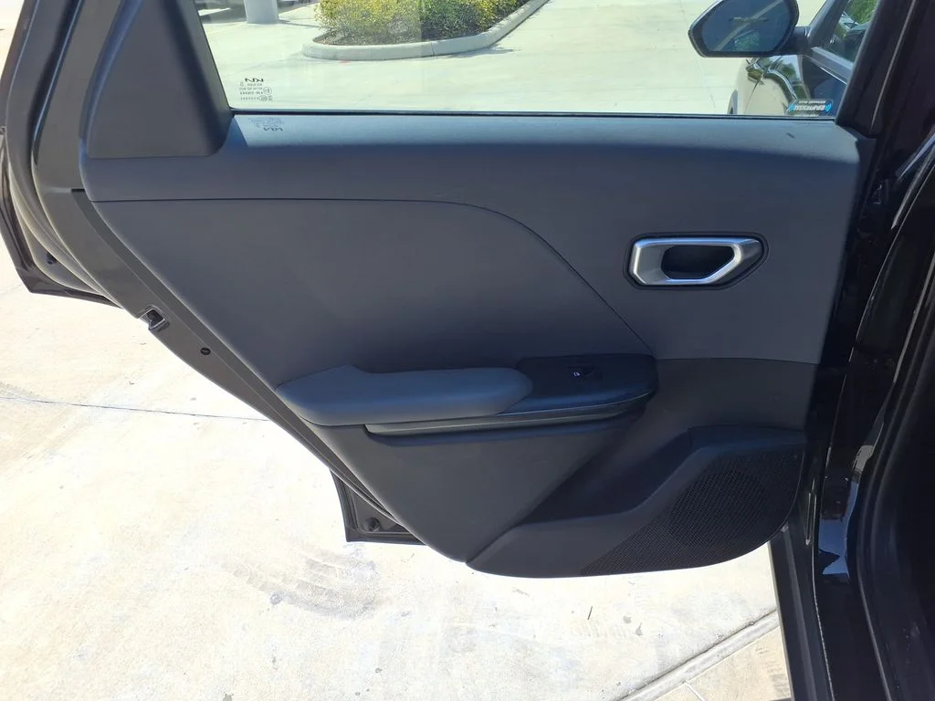 Used 2025 Black Kia LXS image 16