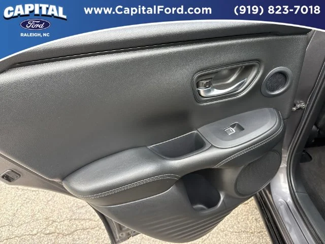 Used 2024 Gray Honda EX-L image 17
