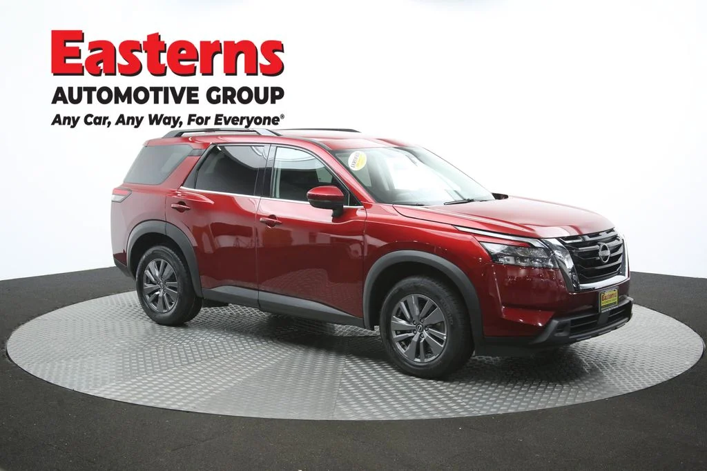 Used 2025 Red Nissan SV image 48