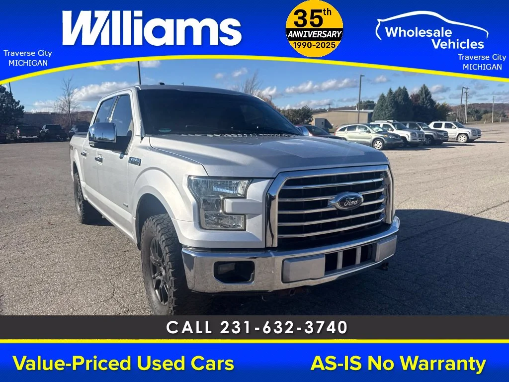 Used 2016 Ingot Silver Ford XLT image 8