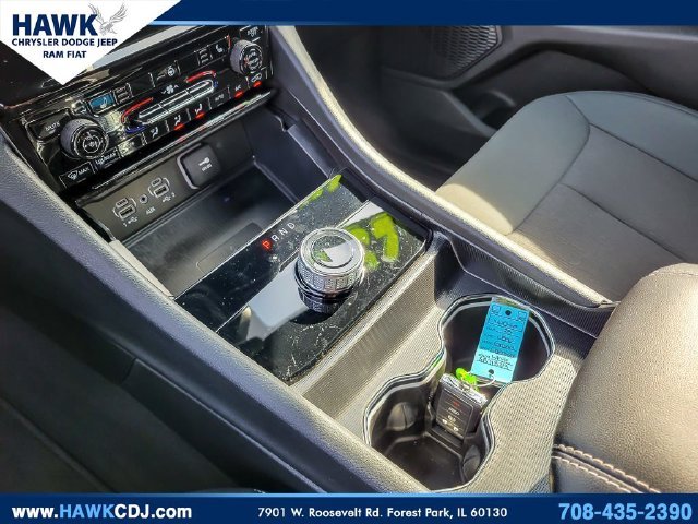 Used 2025 White Jeep Laredo image 23