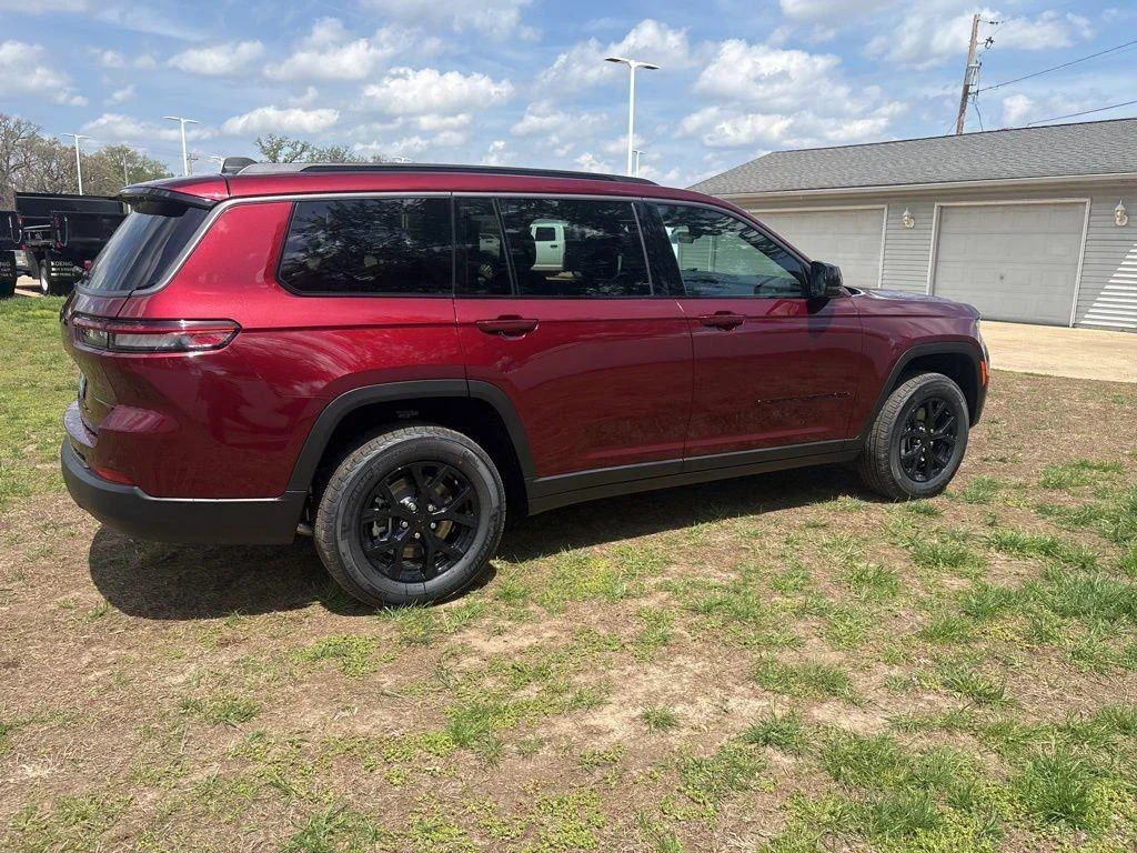 New 2026 Velvet Red Pearlcoat Jeep Laredo Altitude image 6