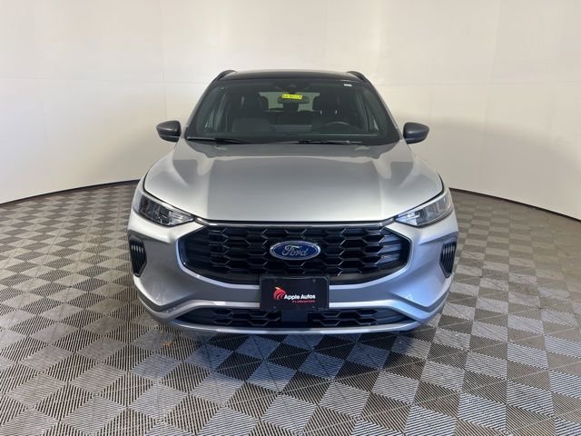 Used 2024 Ford Escape ST-Line with VIN 1FMCU9MN2RUB51967 for sale in Shakopee, Minnesota