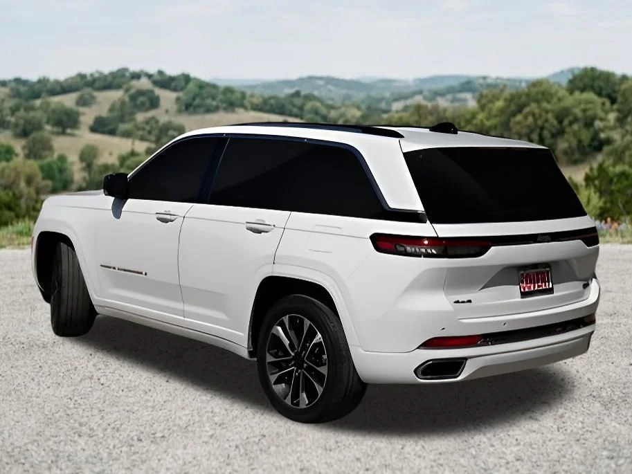 Used 2024 White Jeep Overland image 3