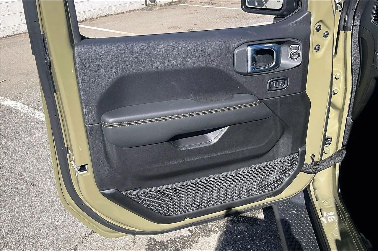 New 2026 41 Exterior Paint Jeep Sahara image 23