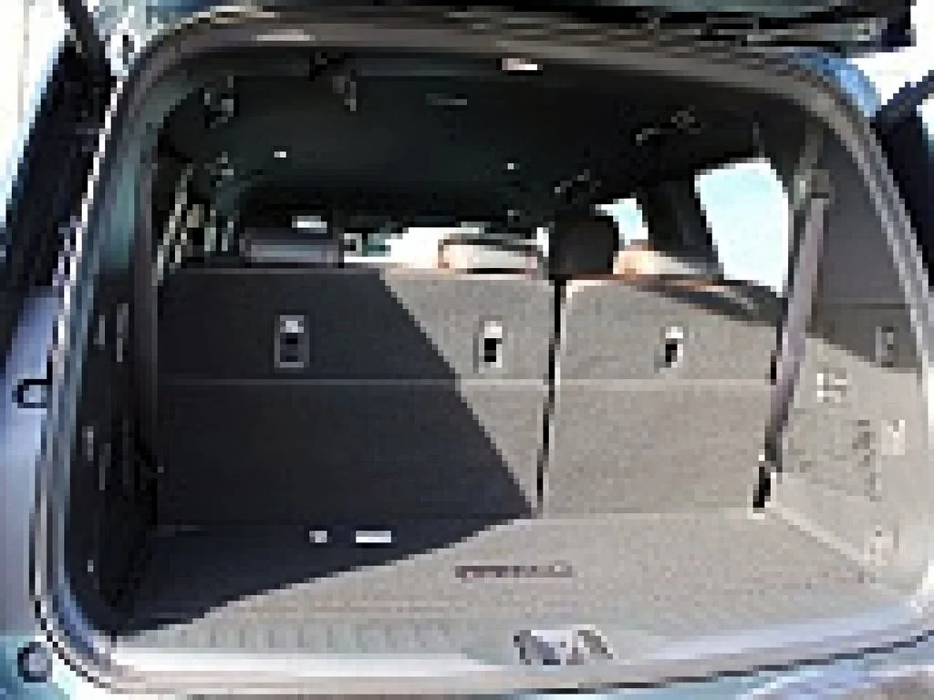 New 2026 Alpine Metallic Nissan SL image 9