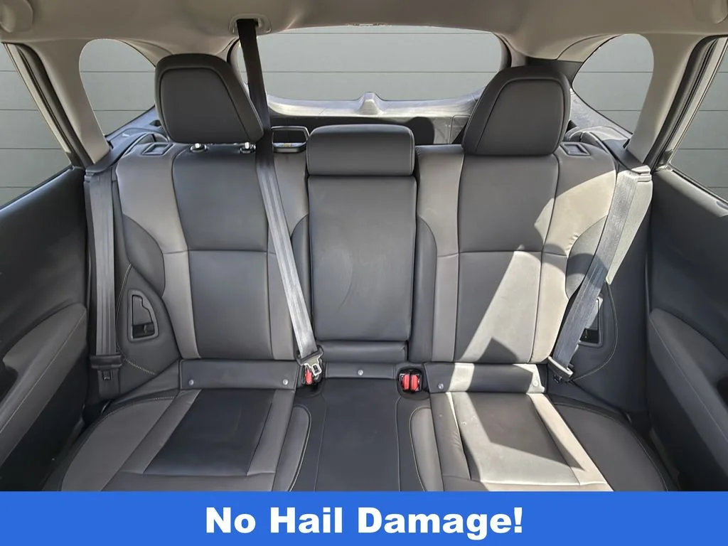 Certified Used 2025 Silver Subaru Onyx Edition image 30