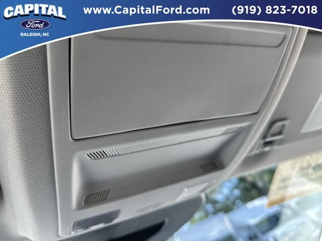 Used 2025 Silver Ford Base image 32