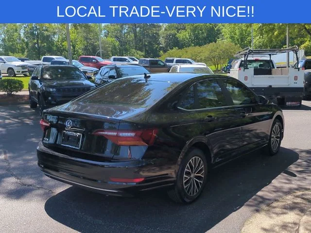 Used 2019 Black Volkswagen SEL image 5