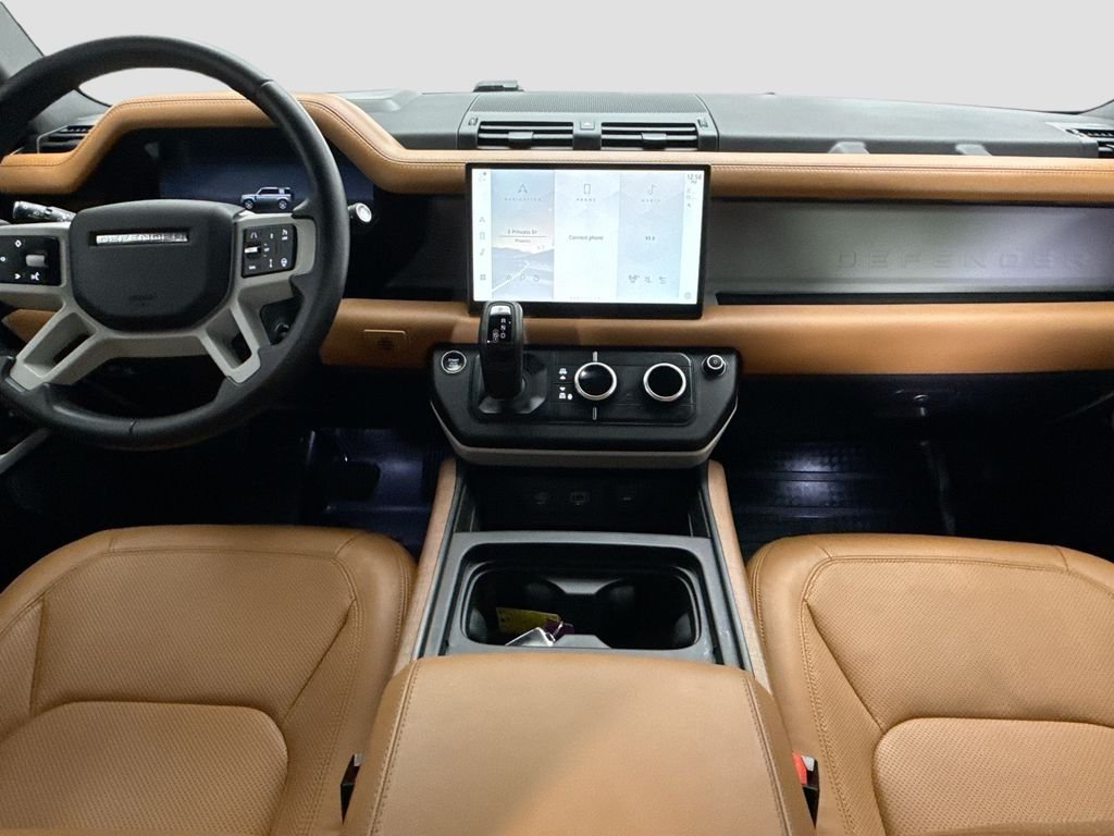 Certified Used 2024 Gondwana Stone Metallic Land Rover SE image 13