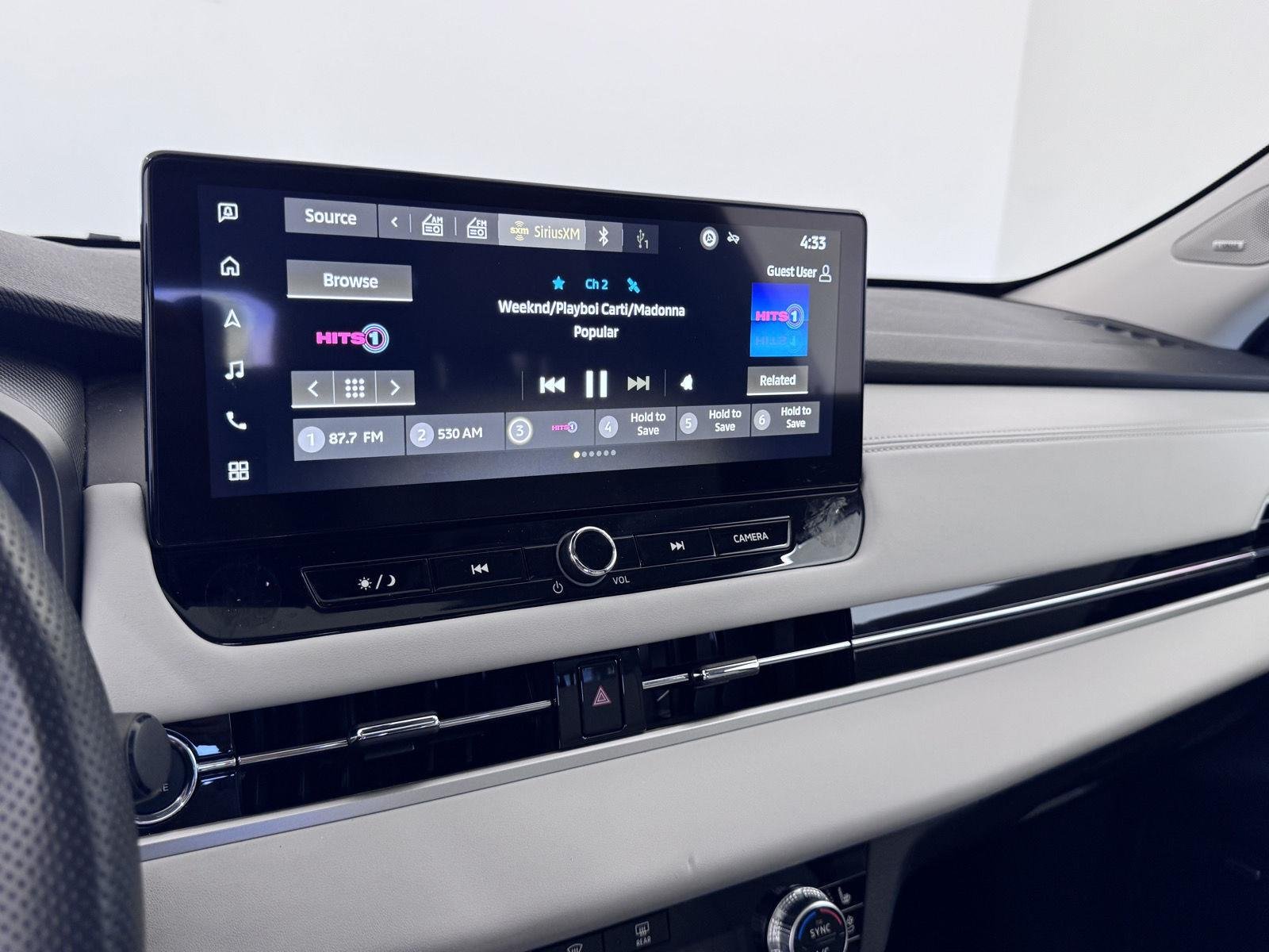 2025 Mitsubishi Outlander SEL - Photo 29