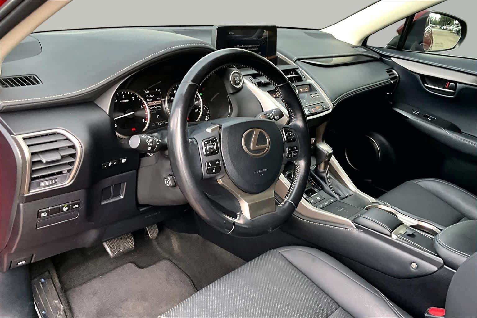 Used 2020 Matador Red Mica Lexus  image 18