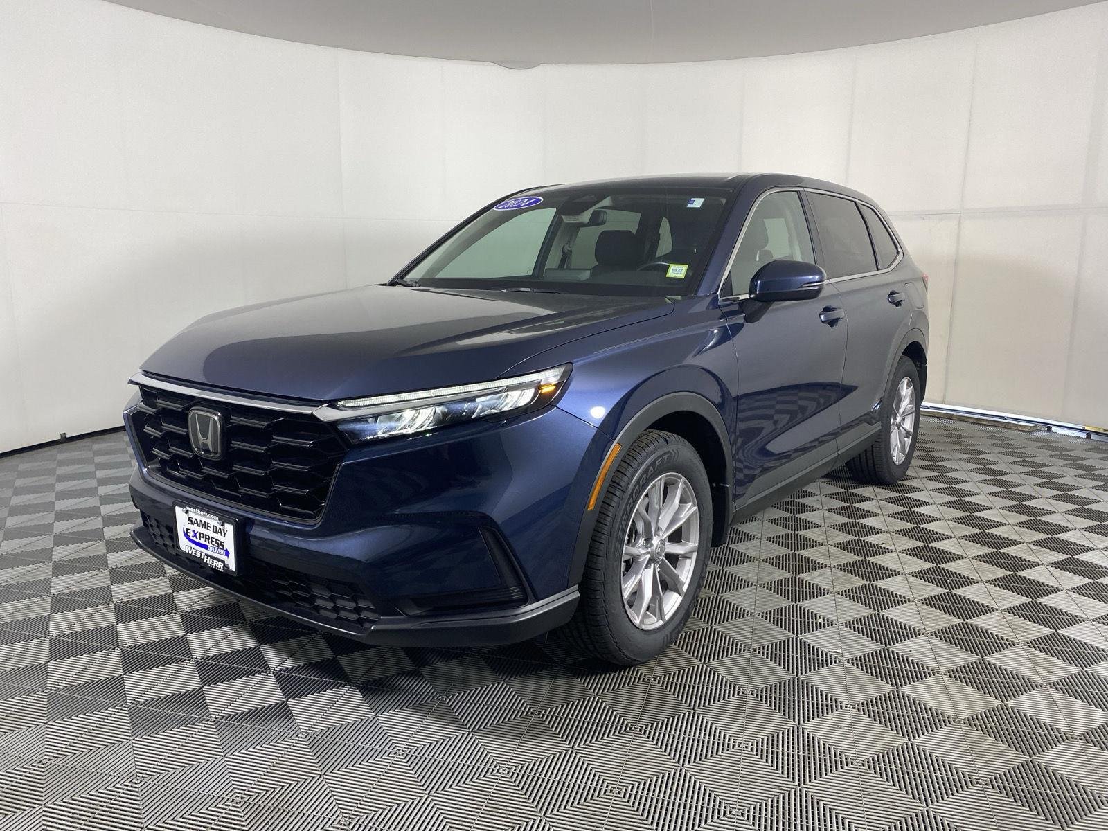 Used 2024 Canyon River Blue Metallic Honda EX image 3
