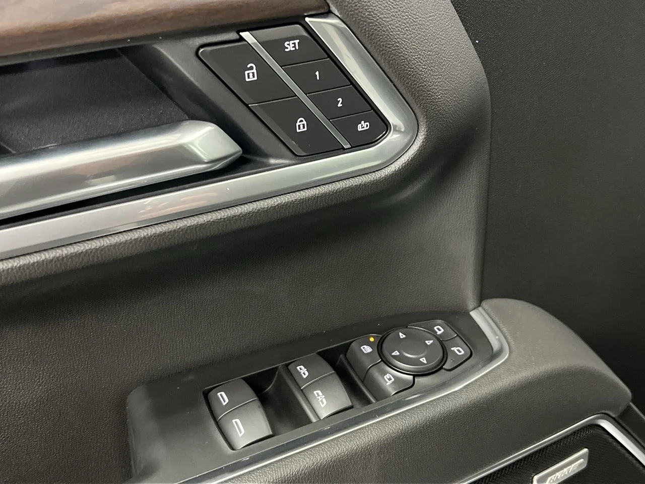 2026 GMC Sierra 1500 SLT - Photo 83