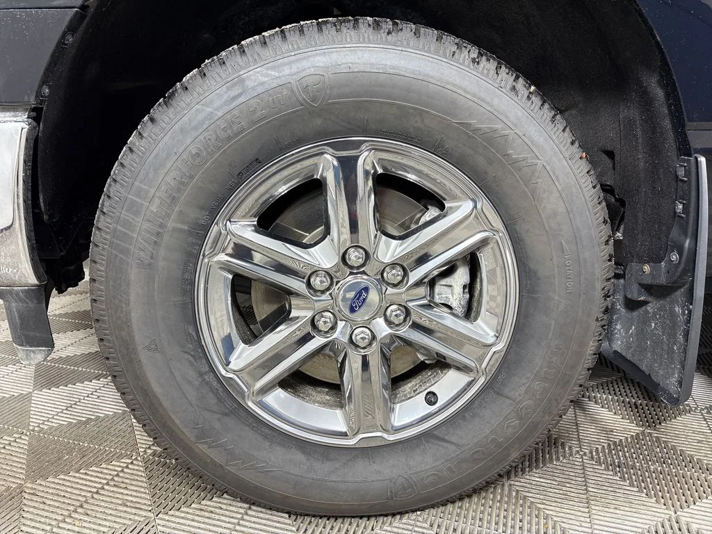 Certified Used 2024  Ford XLT image 11
