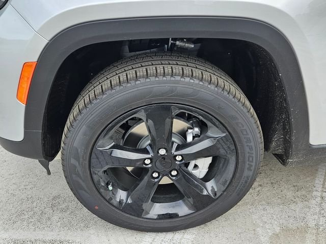 2025 Jeep Grand Cherokee Limited - Photo 17