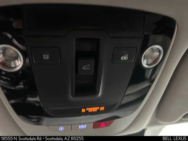 Used 2023 White Kia SX Prestige image 28