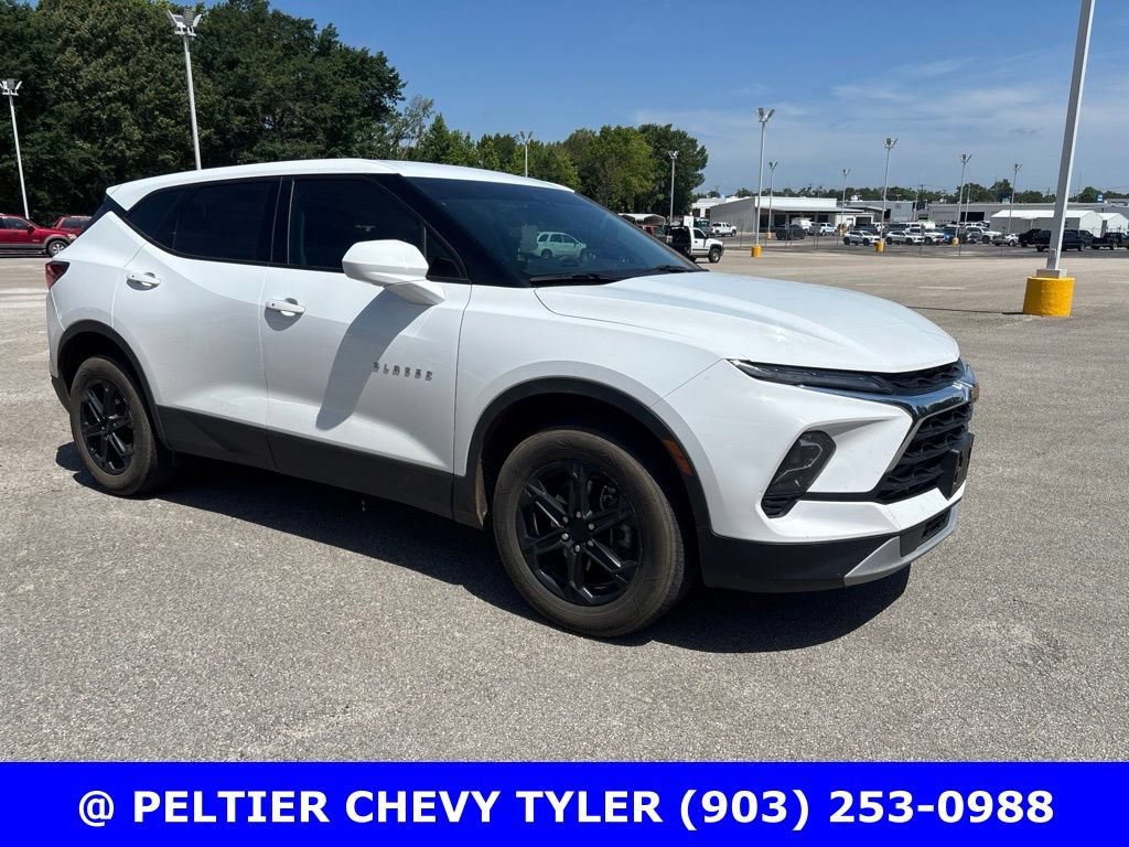 2023 Chevrolet Blazer 2.0T 2LT FWD's photo