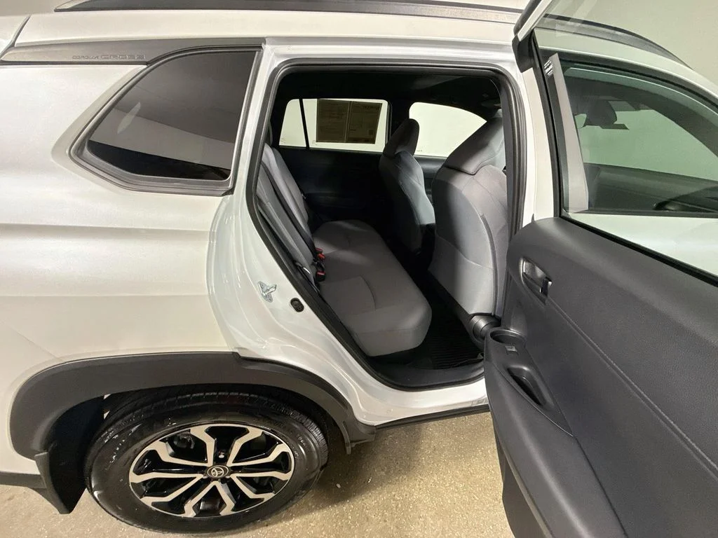 Certified Used 2024 Wind Chill Pearl Toyota Hybrid SE image 24