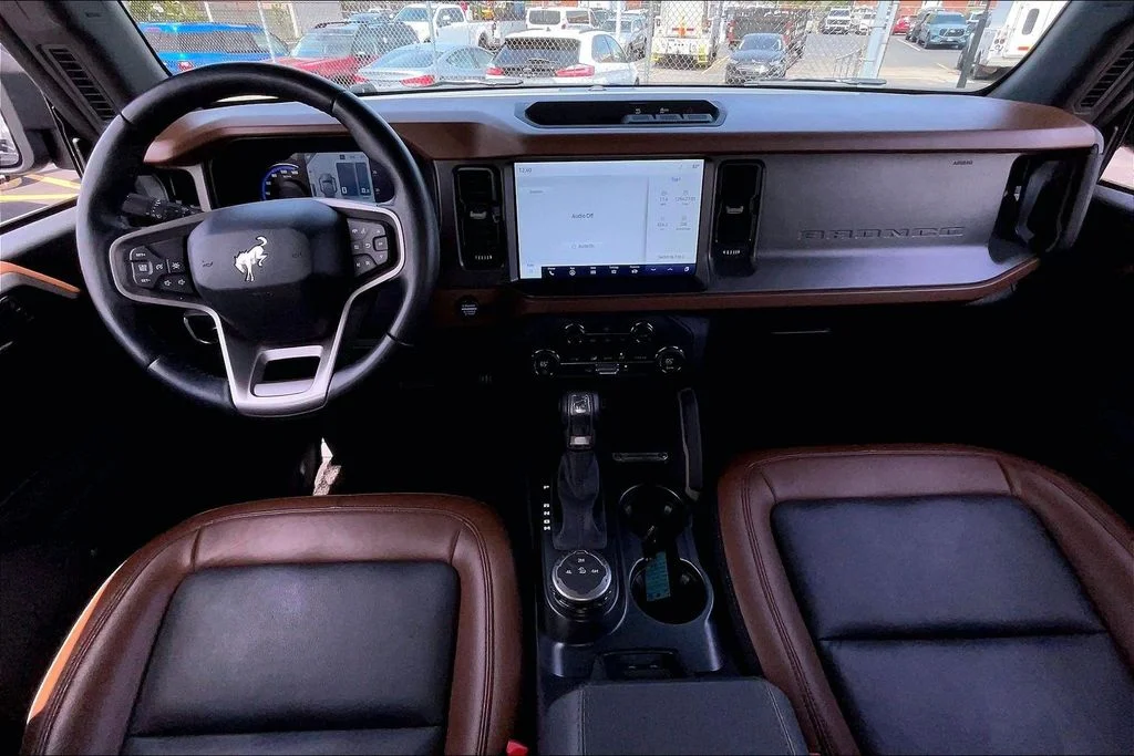 Used 2024 Black Ford Outer Banks image 14