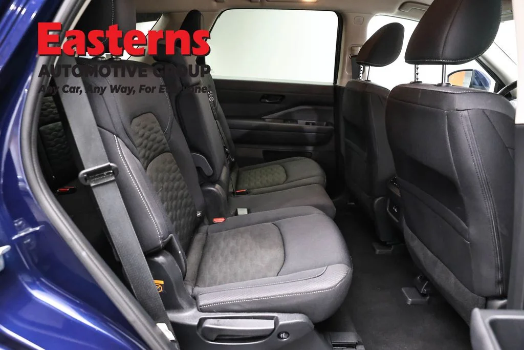 Used 2025 Blue Nissan SV image 22